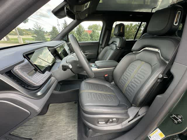 2026 Rivian R1S Dual Motor Large Pack