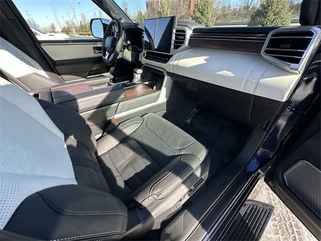 2025 Toyota Sequoia Capstone