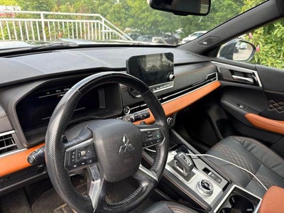 2022 Mitsubishi Outlander SEL