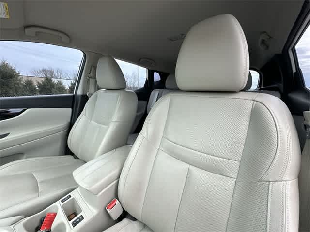 2017 Nissan Rogue Sport SL