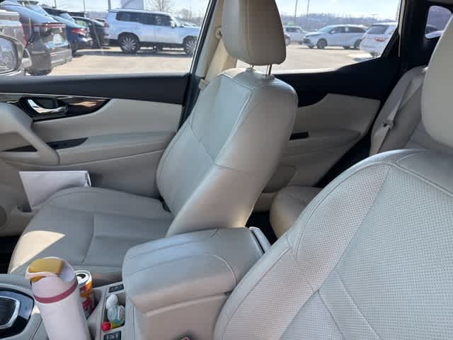 2017 Nissan Rogue Sport SL