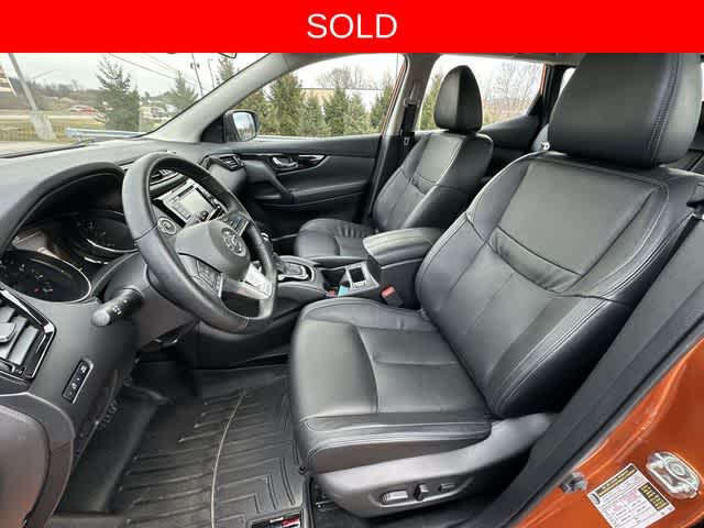 2022 Nissan Rogue Sport SL