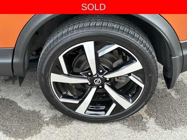 2022 Nissan Rogue Sport SL