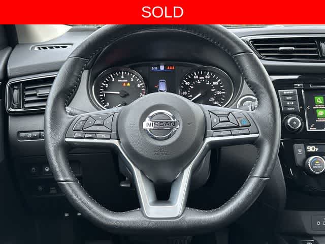 2022 Nissan Rogue Sport SL