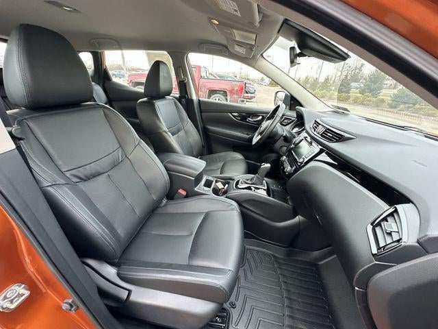 2022 Nissan Rogue Sport SL