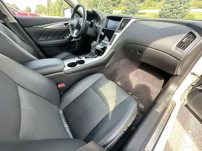 2023 INFINITI Q50 LUXE