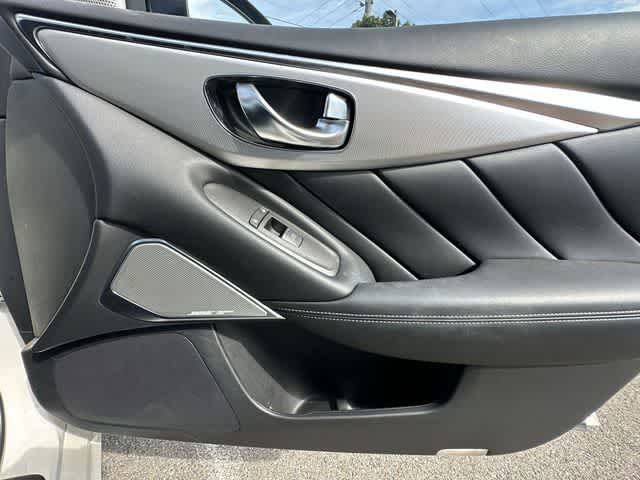 2023 INFINITI Q50 LUXE