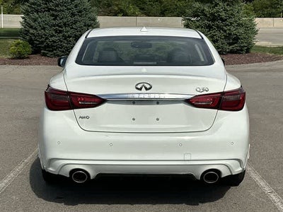 2023 INFINITI Q50 LUXE