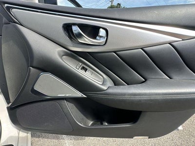 2023 INFINITI Q50 LUXE