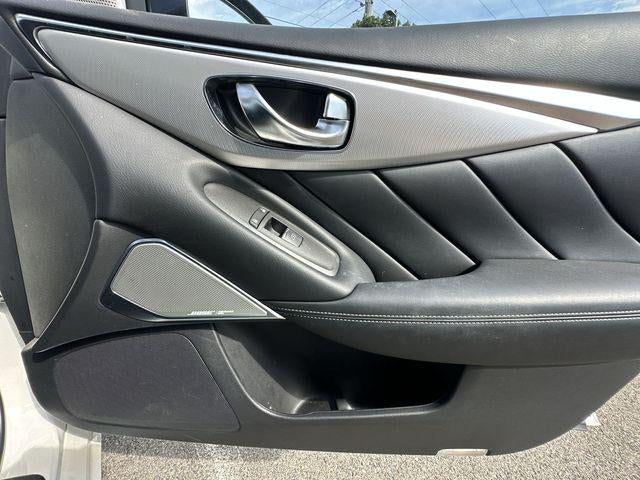 2023 INFINITI Q50 LUXE