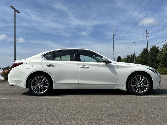 2023 INFINITI Q50 LUXE
