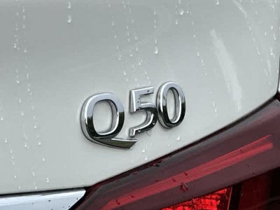2023 INFINITI Q50 LUXE