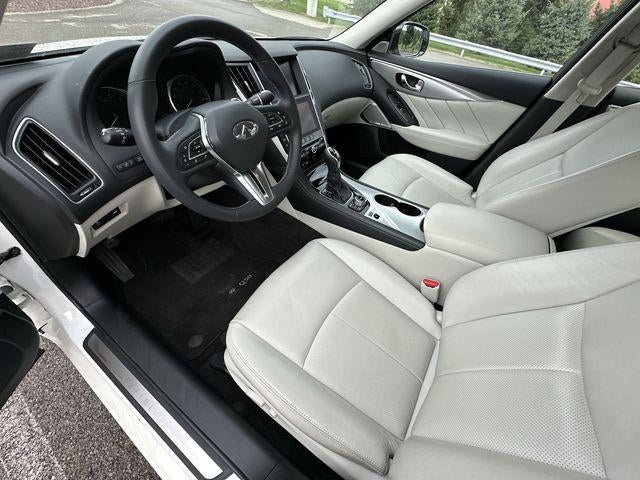 2023 INFINITI Q50 LUXE
