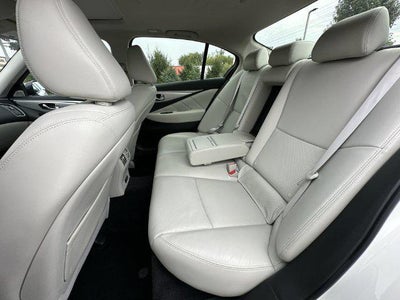 2023 INFINITI Q50 LUXE