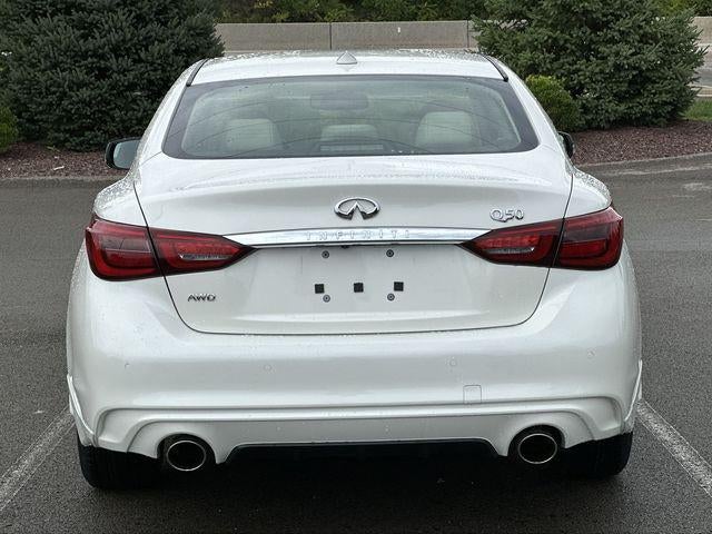 2023 INFINITI Q50 LUXE