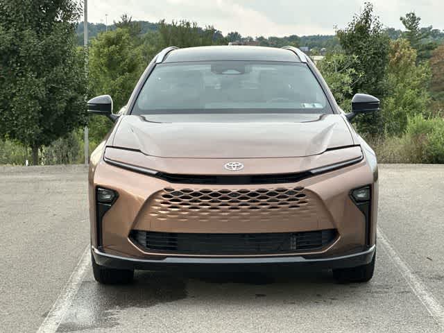 2026 Toyota Crown Signia Limited