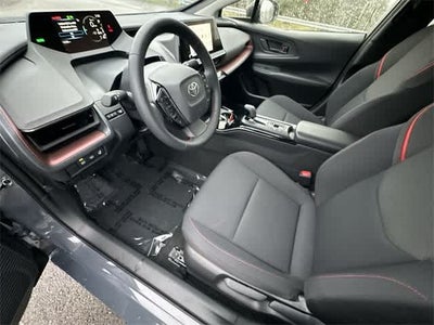 2026 Toyota Prius Plug-In Hybrid SE