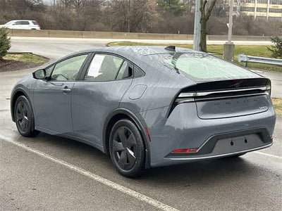 2026 Toyota Prius Plug-In Hybrid SE