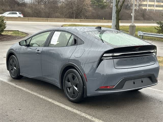 2026 Toyota Prius Plug-In Hybrid SE