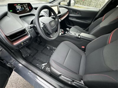 2026 Toyota Prius Plug-In Hybrid SE