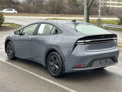 2026 Toyota Prius Plug-In Hybrid SE