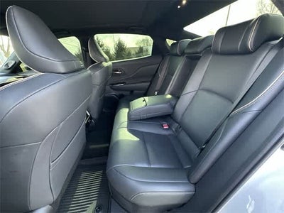 2025 Toyota Crown Platinum