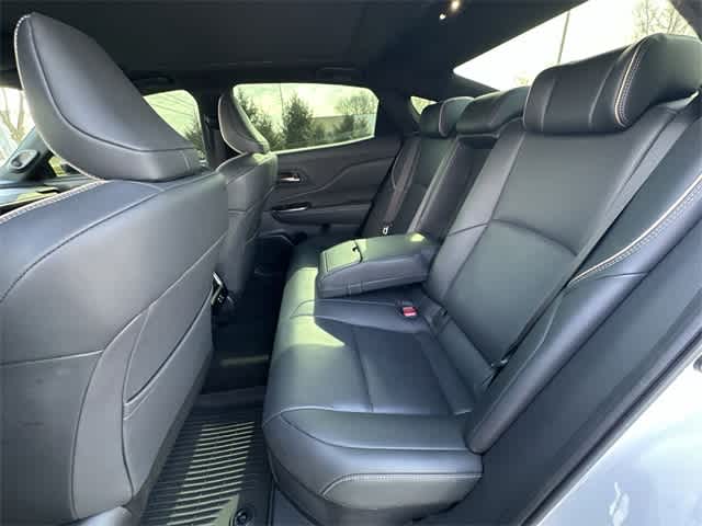 2025 Toyota Crown Platinum