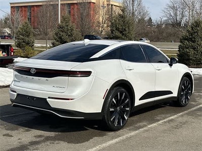 2025 Toyota Crown Platinum