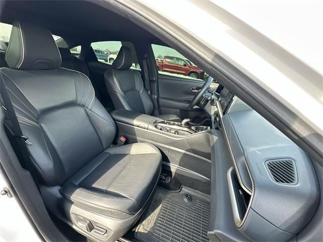 2025 Toyota Crown Platinum