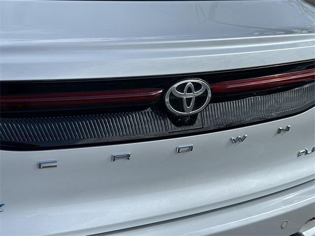 2025 Toyota Crown Platinum