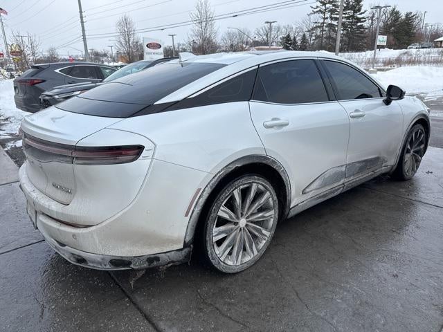 2025 Toyota Crown Platinum