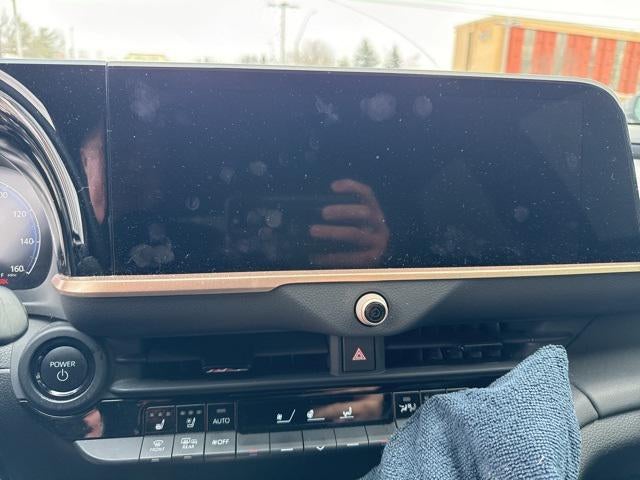 2025 Toyota Crown Platinum