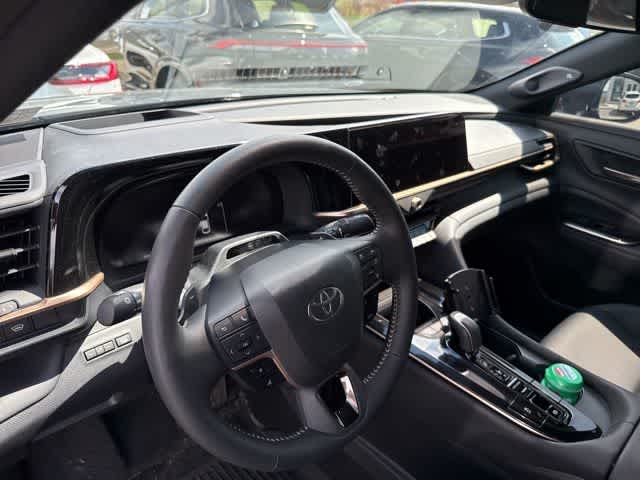 2025 Toyota Crown Platinum