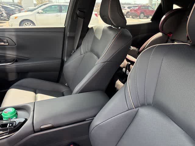 2025 Toyota Crown Platinum