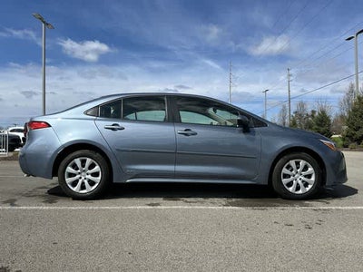 2025 Toyota Corolla Hybrid LE