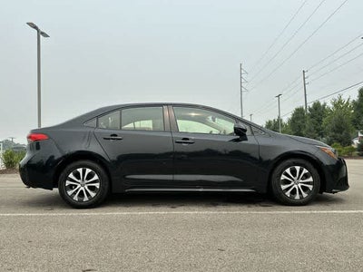 2022 Toyota Corolla Hybrid LE