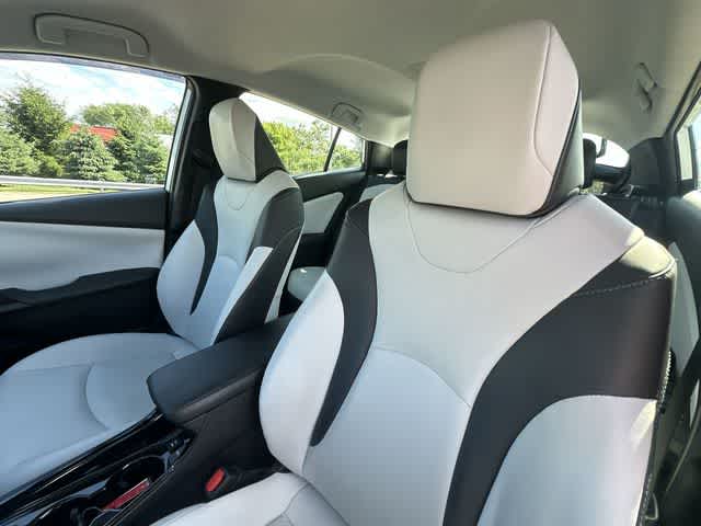 2019 Toyota Prius XLE