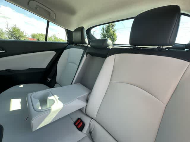 2019 Toyota Prius XLE