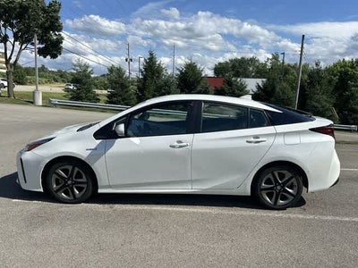 2019 Toyota Prius XLE