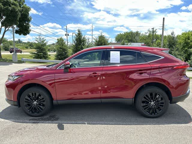 2022 Toyota Venza XLE