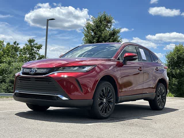 2022 Toyota Venza XLE