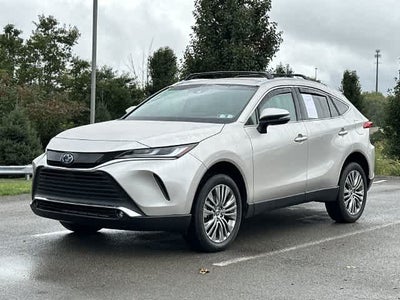2023 Toyota Venza XLE