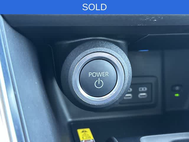 2024 Toyota Venza LE