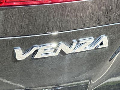 2024 Toyota Venza LE