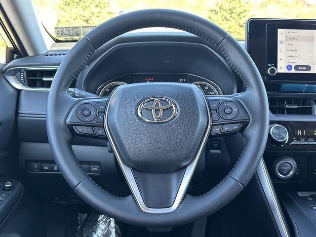 2024 Toyota Venza LE