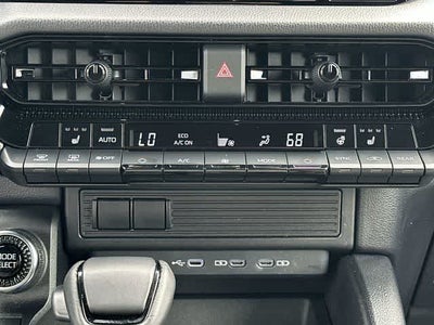 2025 Toyota Land Cruiser 4WD (Natl)