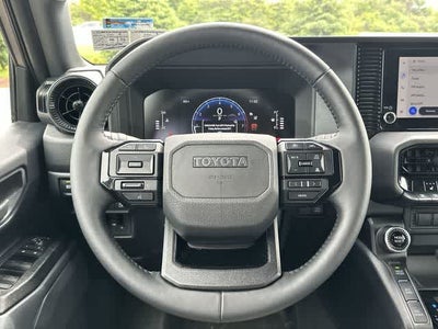 2025 Toyota Land Cruiser 4WD (Natl)