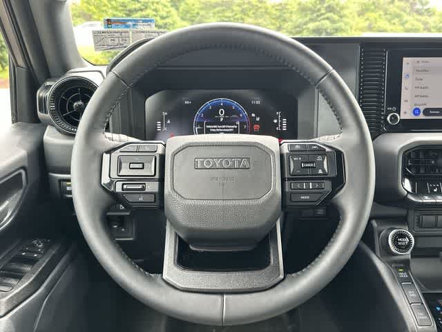 2025 Toyota Land Cruiser 4WD (Natl)