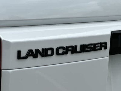 2024 Toyota Land Cruiser 4WD (Natl)