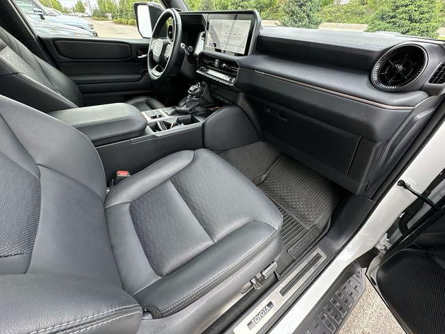 2024 Toyota Land Cruiser 4WD (Natl)